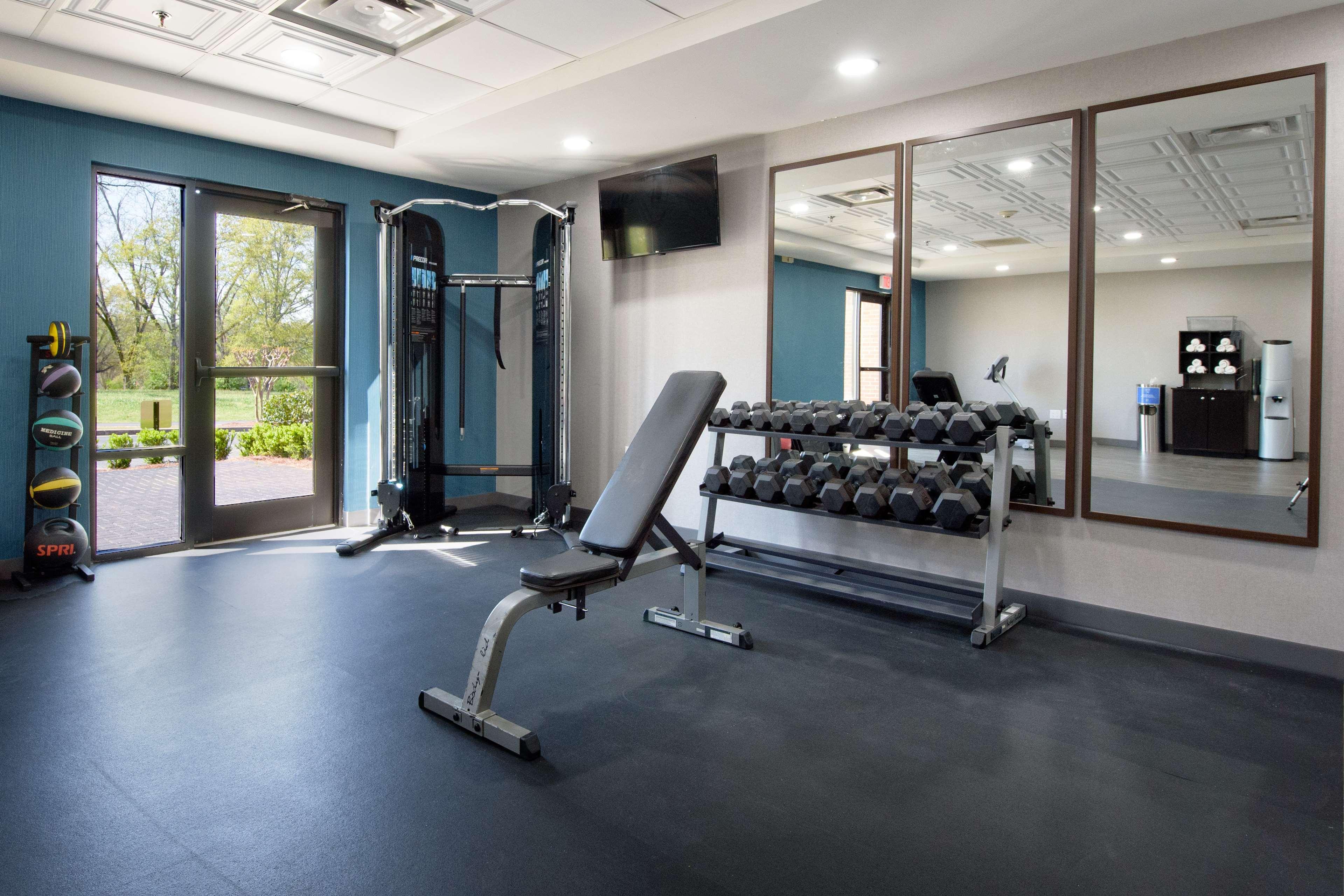 Hampton Inn Fayetteville Bagian luar foto