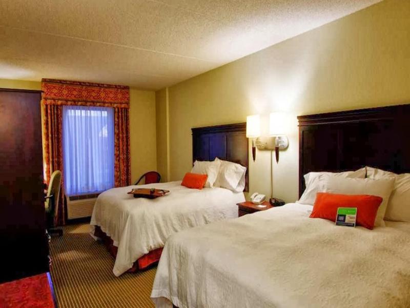 Hampton Inn Fayetteville Bagian luar foto